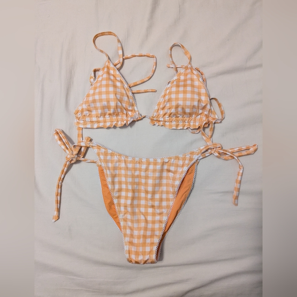 Kitty & Vibe x Zoe Colletti Ruffle String Bikini in Honey Bea